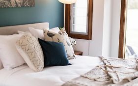 Tuckers Lane Boutique Accommodation